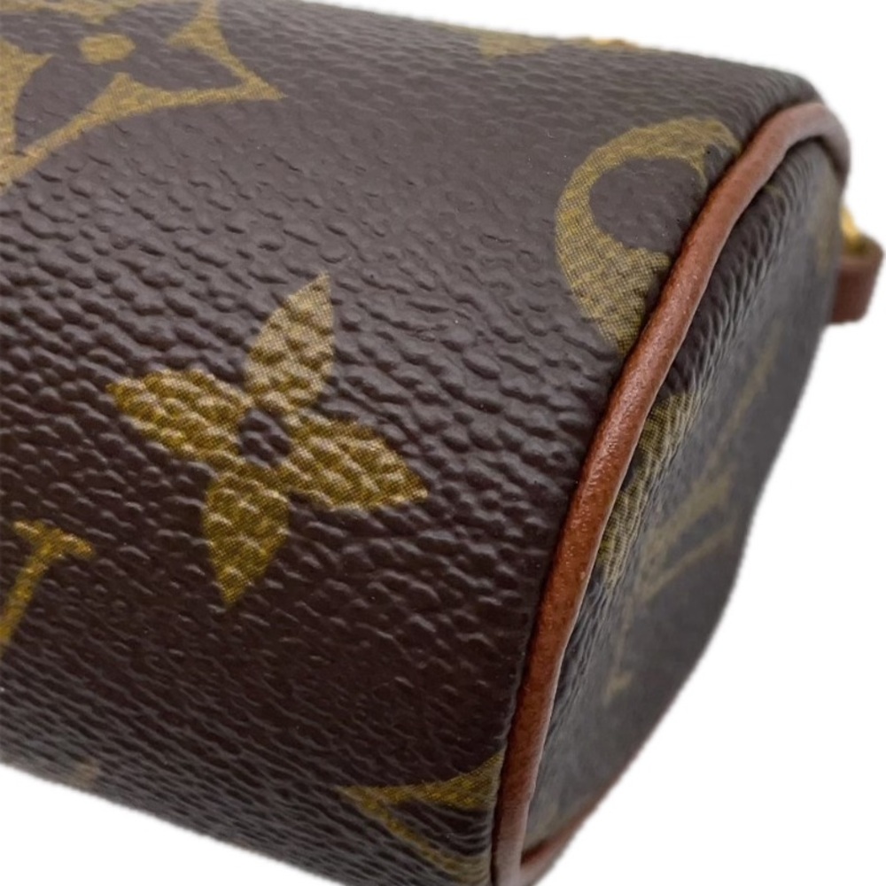 Louis Vuitton Monogram Papillon 30 Pouch Mini Bag - Picture 4 of 12